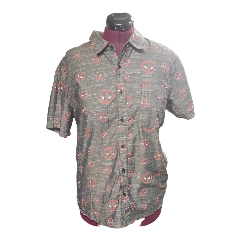 DEADPOOL. button down shirt. Large. (Sku477)